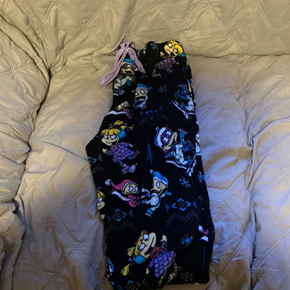 They are warm and soft in the inside in good shape